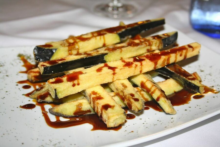 Tapas Tour in Córdoba - The guides and the value of local context