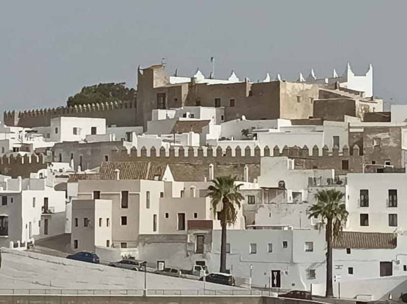 Vejer and Conil: Tour from Jerez, El Puerto, Cádiz, Chiclana - Walking Vejer’s walled streets