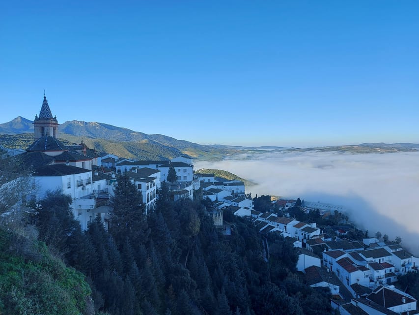 White Villages and Ronda Day Trip from Seville - Grazalema and its natural park